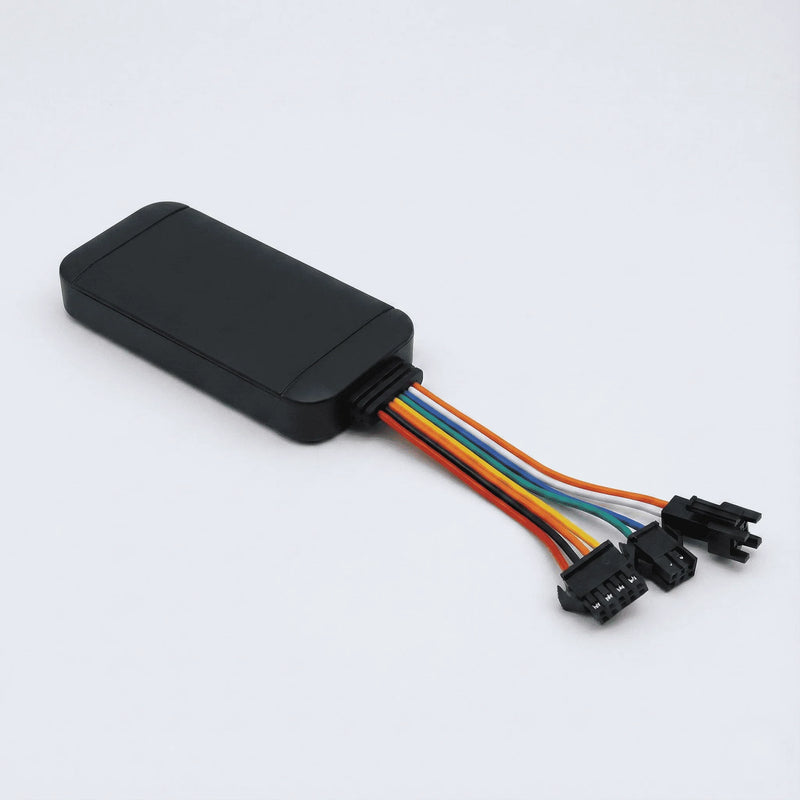 Trackeo PRO : Le Best-Seller — Traceur GPS Filaire Sans Abonnement - Image 2